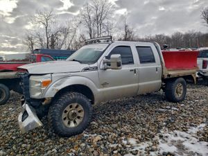 Ford F-350 SUPER DUTY 6.7L 8 2013