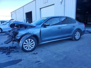 Volkswagen Passat S 2.5L 5 2014
