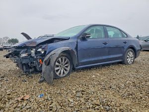 Volkswagen Passat S 1.8L 4 2014