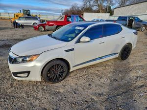 Kia Optima LX 2.4L 4 2013