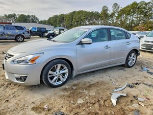 Nissan Altima 2.5 2.5L 4 2015