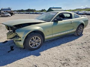 Ford Mustang 4.0L 6 2005