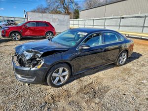 Volkswagen Passat SE 2.5L 5 2013