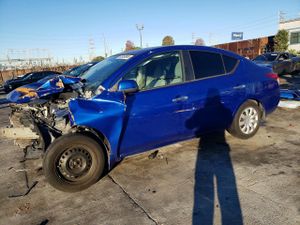 Nissan Versa S 1.6L 4 2013