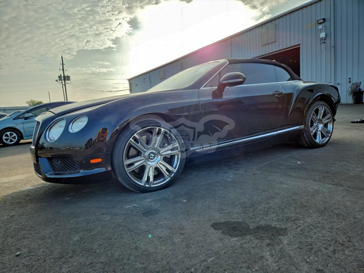 Bentley Continental GTC V8 4.0L 8 2013
