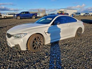 BMW M4 3.0L 6 2015