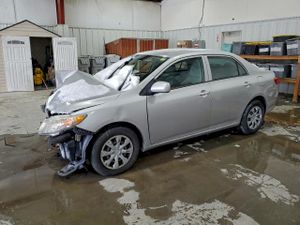 Toyota Corolla BASE 1.8L 4 2010