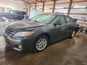 Toyota Camry SE 3.5L 6 2011