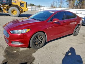 Ford Fusion SE 2.5L 4 2014