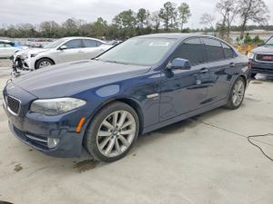 BMW 5 Series XI 3.0L 6 2011