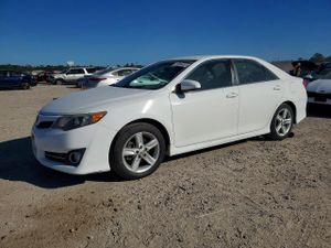 Toyota Camry L 2.5L 4 2014