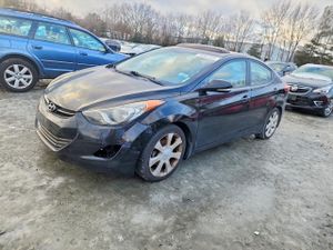 Hyundai Elantra GLS 1.8L 4 2013