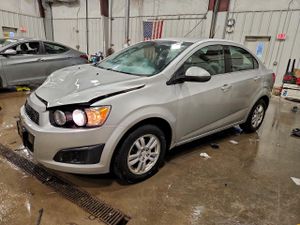 Chevrolet Aveo (Sonic) LT 1.8L 4 2014