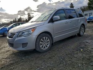 Volkswagen Routan SE 3.6L 6 2012