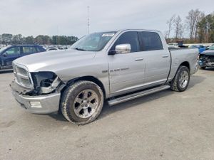 Dodge RAM 5.7L 8 2011