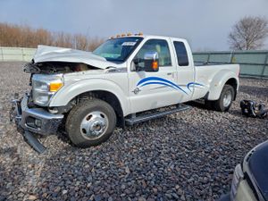 Ford F-350 SUPER DUTY 6.7L 8 2012