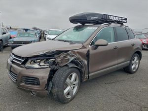 Volkswagen Touareg V6 TDI 3.0L 6 2012