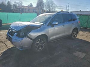 Subaru Forester 2.0XT PREMIUM 2.0L 4 2015
