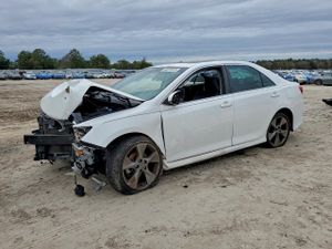 Toyota Camry L 2.5L 4 2014
