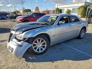 Chrysler 300C 5.7L 8 2005