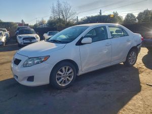 Toyota Corolla BASE 1.8L 4 2010