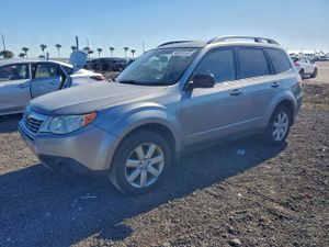 Subaru Forester XS 2.5L 4 2010
