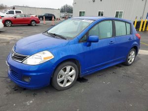 Nissan Versa S 1.8L 4 2012