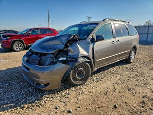 Toyota Sienna CE 3.3L 6 2005