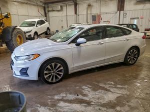 Ford Fusion SE 2.0L 4 2020