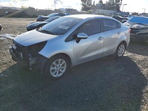Kia Rio LX 1.6L 4 2013