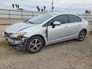 Honda Civic SE 1.8L 4 2015