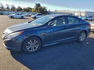 Hyundai Sonata GLS 2.4L 4 2014