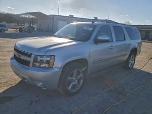 Chevrolet Suburban C1500 LT 5.3L 8 2012