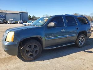 GMC Yukon DENALI 6.2L 8 2008