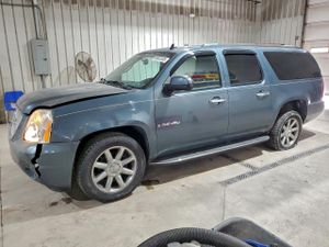 GMC Yukon DENALI 6.2L 8 2007