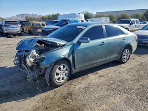 Toyota Camry BASE 2.5L 4 2011