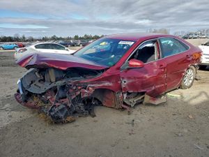 Toyota Camry LE 2.5L 4 2015