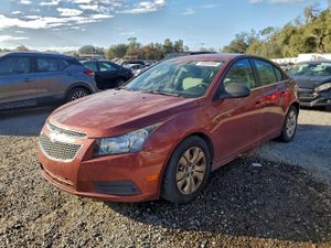 Chevrolet Cruze LS 1.8L 4 2012