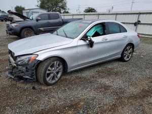 Mercedes-Benz C 300 2.0L 4 2015