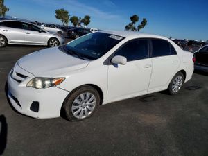 Toyota Corolla BASE 1.8L 4 2012