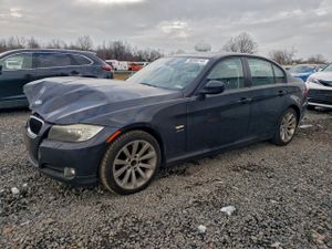 BMW 3 Series XI 3.0L 6 2011