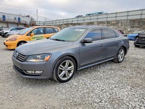Volkswagen Passat SE 1.8L 4 2015