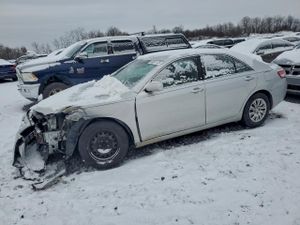 Toyota Camry BASE 2.5L 4 2010