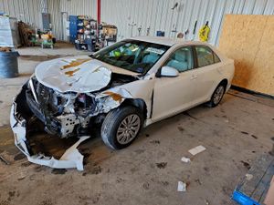 Toyota Camry L 2.5L 4 2013