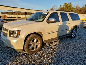 Chevrolet Suburban C1500 LTZ 5.3L 8 2011
