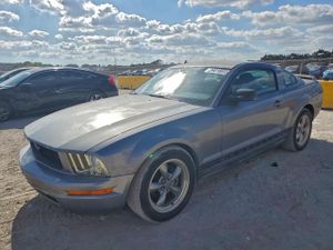 Ford Mustang 4.0L 6 2006