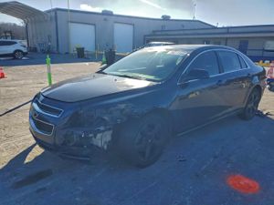Chevrolet Malibu 1LT 2.4L 4 2011