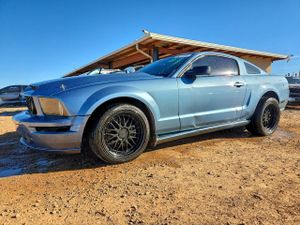 Ford Mustang GT 4.6L 8 2006