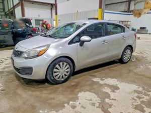 Kia Rio LX 1.6L 4 2014