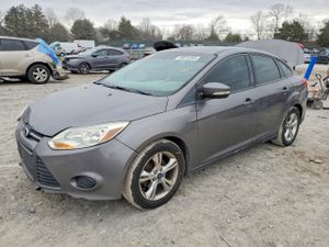 Ford Focus SE 2.0L 4 2013